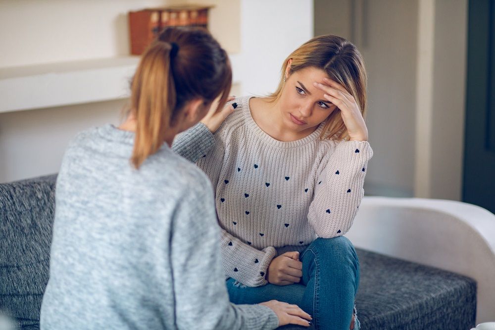 Lesbian couple having relationship difficulties